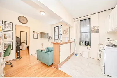 208 E 6th Street #4, New York, NY 10003 - Photo 1