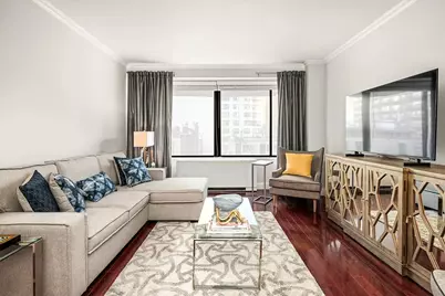 203 E 72nd Street #5E, New York City, NY 10021 - Photo 1