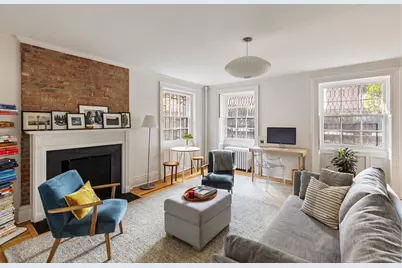 25 Remsen Street #2, New York City, NY 11201 - Photo 1