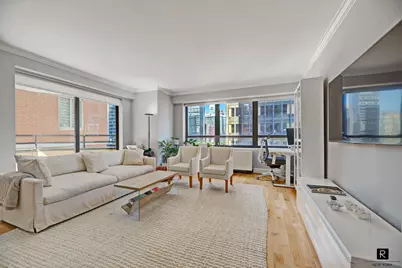 240 E 47th Street #19-B, New York, NY 10017 - Photo 1