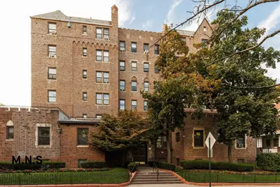 800 E 17th Street #1-D, New York City, NY 11230 - Photo 1