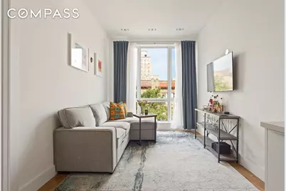 679 Franklin Avenue #302, Brooklyn, NY 11238 - Photo 1