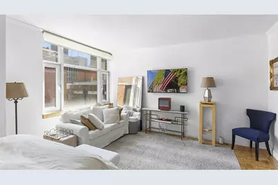 404 E 76th Street #7-E, New York, NY 10021 - Photo 1