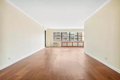 205 W End Avenue #14U, New York, NY 10023 - Photo 1