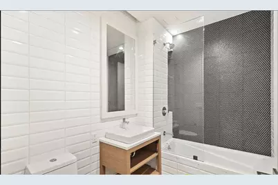 1038 Greene Avenue #7B, New York City, NY 11221 - Photo 1