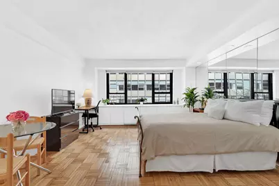 210 E 47th Street #3G, New York City, NY 10017 - Photo 1