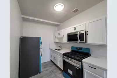 385 Suydam Street #3-R, New York City, NY 11237 - Photo 1