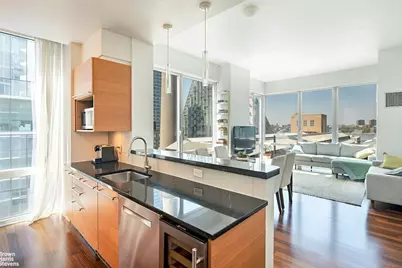 10 W End Avenue #12H, New York, NY 10023 - Photo 1