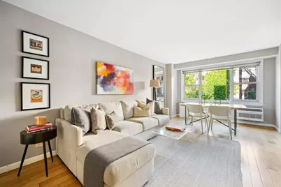 2 Charlton Street #4B, New York, NY 10013 - Photo 1