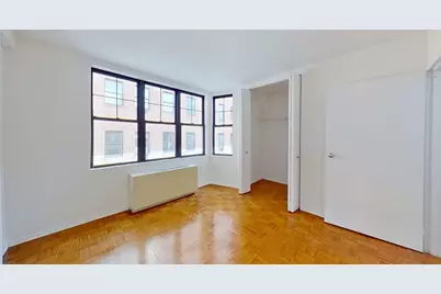 360 W 34th Street #TH-6, New York City, NY 10001 - Photo 1
