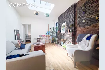 238 W 20th Street #5C, New York City, NY 10011 - Photo 1