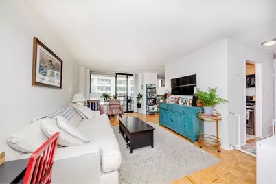 171 E 84th Street #4A, New York City, NY 10028 - Photo 1