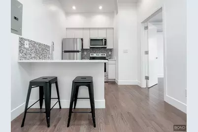 202 Greenpoint Avenue #2F, New York City, NY 11222 - Photo 1