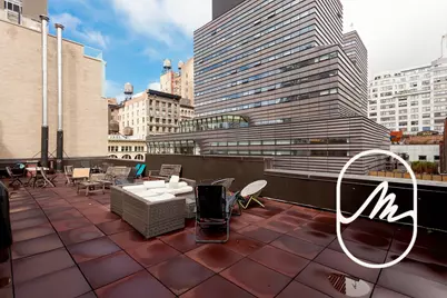 10 E 13th Street #PHD, New York, NY 10003 - Photo 1