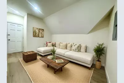 91-23 85th Road #3, New York City, NY 11421 - Photo 1