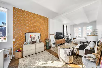 9 Barrow Street #7B, New York City, NY 10014 - Photo 1