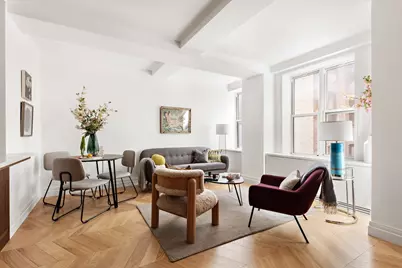 393 W End Avenue #5G, New York City, NY 10024 - Photo 1