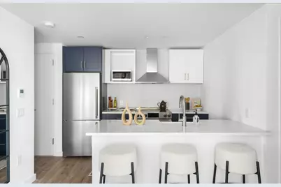 540 Graham Avenue #202, New York City, NY 11222 - Photo 1