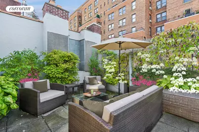 34 W 74th Street #5C, New York City, NY 10023 - Photo 1