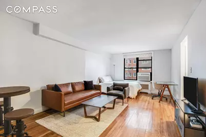 305 E 72nd Street #4CN, New York City, NY 10021 - Photo 1