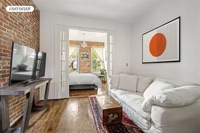 77 Perry Street #4C, New York City, NY 10014 - Photo 1