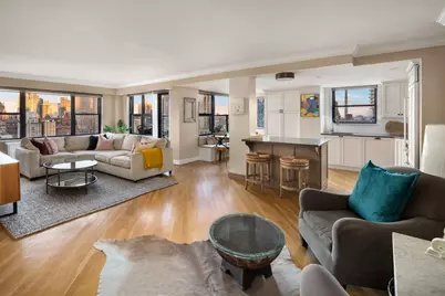 200 E 74th Street #21A, New York City, NY 10021 - Photo 1