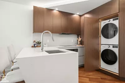 553 W 182nd Street #4R, New York City, NY 10033 - Photo 1