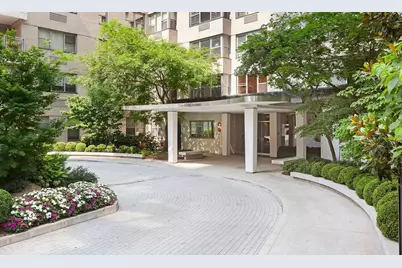 2 5th Avenue #4C, New York City, NY 10011 - Photo 1