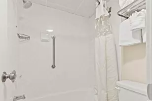 1105 S Ocean Blvd, Myrtle Beach, SC 29577 - Photo 18