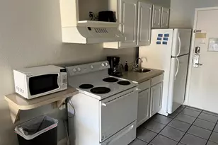 1207 S Ocean Blvd, Myrtle Beach, SC 29577 - Photo 8