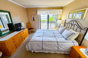 207 N Ocean Blvd, North Myrtle Beach, SC 29582 - Photo 8