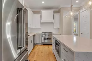 8111 Laurel Ash Ave, Myrtle Beach, SC 29572 - Photo 4