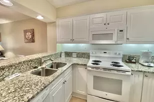 410 Melrose Pl, Myrtle Beach, SC 29572 - Photo 12