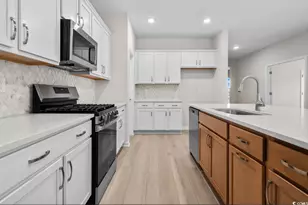 2163 Gooseberry Wy, Longs, SC 29568 - Photo 4