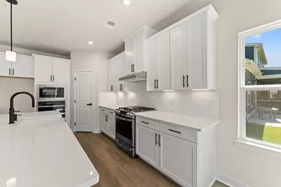 8008 Lotus Dr, Myrtle Beach, SC 29579 - Photo 2