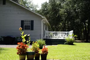 76 Nailah Ln, Pawleys Island, SC 29585 - Photo 4