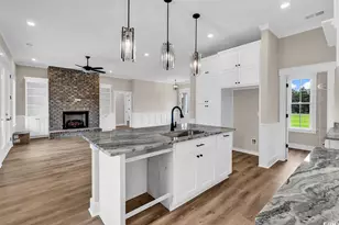 713 Horry Rd, Conway, SC 29526 - Photo 14