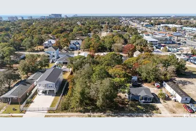 709 31st Ave. S, Atlantic Beach, SC 29582 - Photo 2