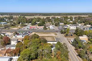 709 31st Ave S, Atlantic Beach, SC 29582 - Photo 4