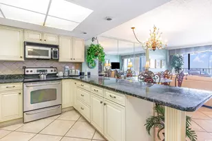 10200 Beach Club Dr, Myrtle Beach, SC 29572 - Photo 10