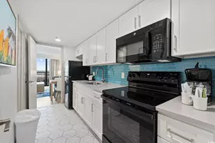 3000 N Ocean Blvd, Myrtle Beach, SC 29577 - Photo 8
