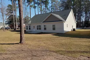 525 Vineland Dr, Whiteville, NC 28472 - Photo 24