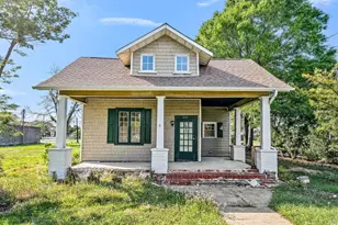 213 Dozier St, Georgetown, SC 29440 - Photo 1