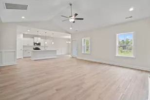 609 Carter Reid Ct, Longs, SC 29568 - Photo 4