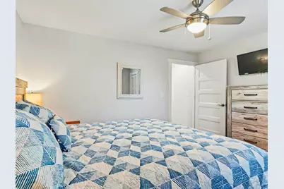 118 Seaside St., Holden Beach, NC 28462 - Photo 32