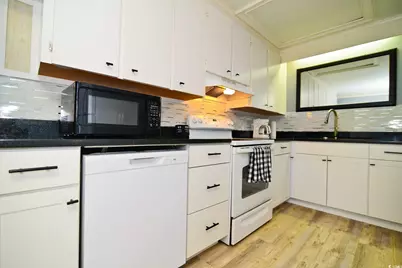 219 27th Ave. N, North Myrtle Beach, SC 29582 - Photo 6