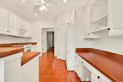 154 Windsor Circle SW, Ocean Isle Beach, NC 28469 - Photo 18