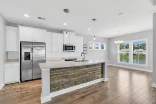 104 Splendor Cir, Murrells Inlet, SC 29576 - Photo 2