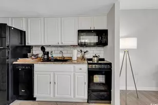 2001 S Ocean Blvd, Myrtle Beach, SC 29577 - Photo 10