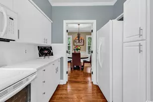 179 Golden Bear Dr, Pawleys Island, SC 29585 - Photo 10